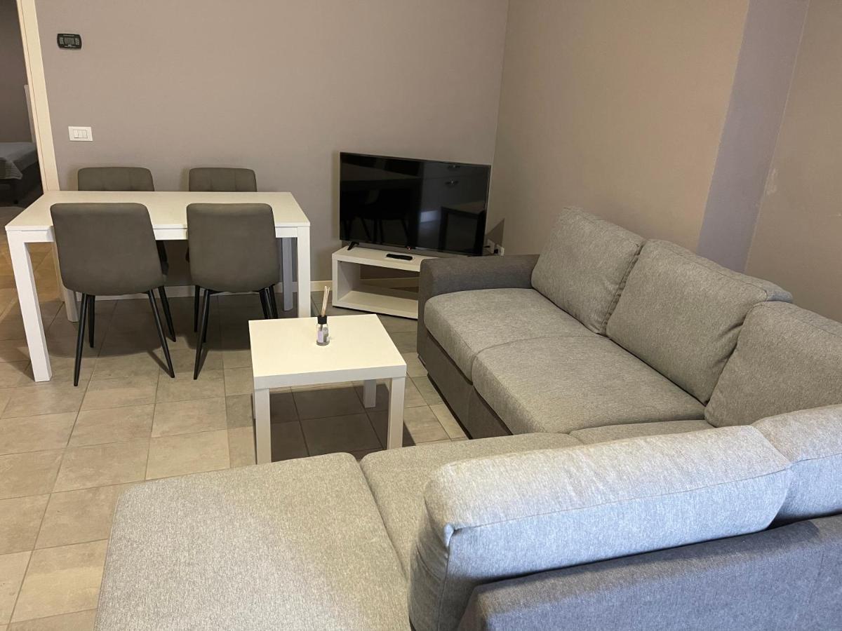 Modern & Nice Apartment Capriate San Gervasio Exterior photo